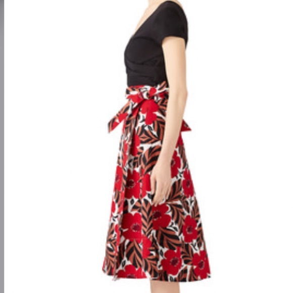 kate spade new york
poppy field wrap skirt - Picture 4 of 5